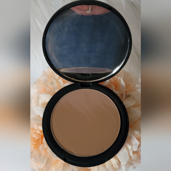 Red Aspen Bronzer - Picture 3 of 7